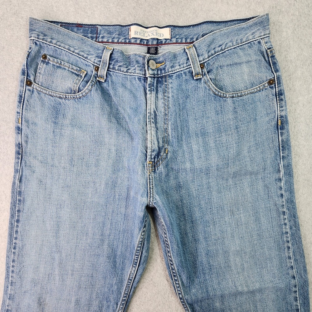Tommy Hilfiger Denim Relaxed Freedom Jeans Mens 35x30‎ Blue Straight Leg Denim - Picture 2 of 16